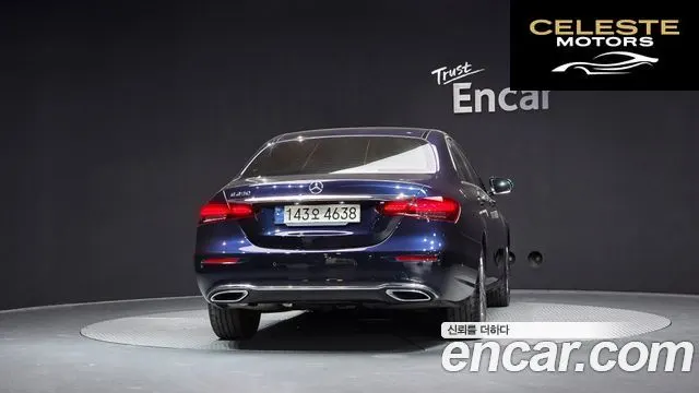MERCEDES BENZ E-Classe W213 E250 Avantgarde 2023 — photo 4 sur 39