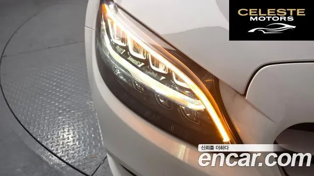 MERCEDES BENZ C-Classe W205 C200 2020 — photo 8 sur 28