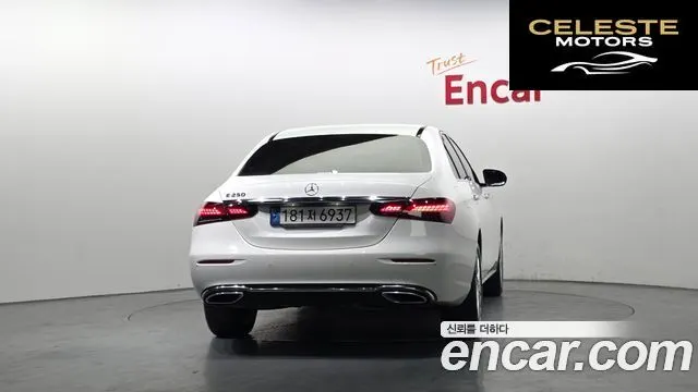 MERCEDES BENZ E-Classe W213 E250 Exclusive 2022 — photo 4 sur 30