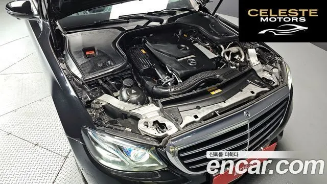 MERCEDES BENZ E-Classe W213 E300 4MATIC Exclusive 2017 — photo 6 sur 20
