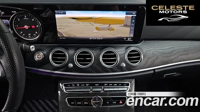 MERCEDES BENZ E-Classe W213 E220d Avantgarde 2018 — photo 19 sur 34