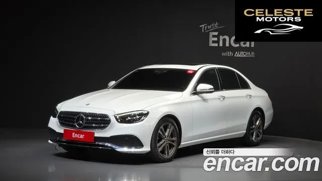 MERCEDES BENZ E-Classe W213 E250 Avantgarde 2023 — photo 1 sur 32