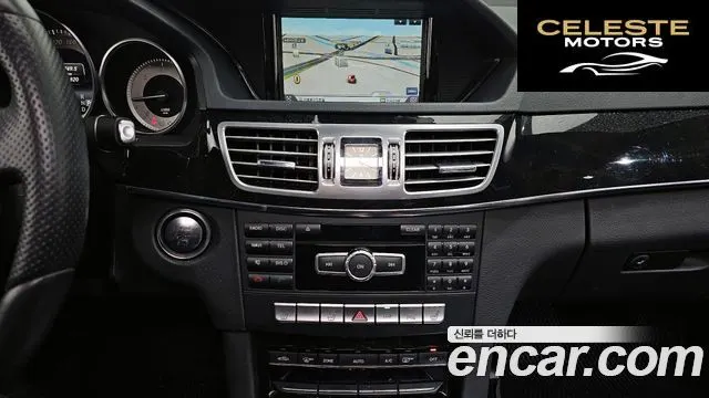 MERCEDES BENZ E-Classe W212 E220 CDI Avantgarde 2014 — photo 14 sur 20