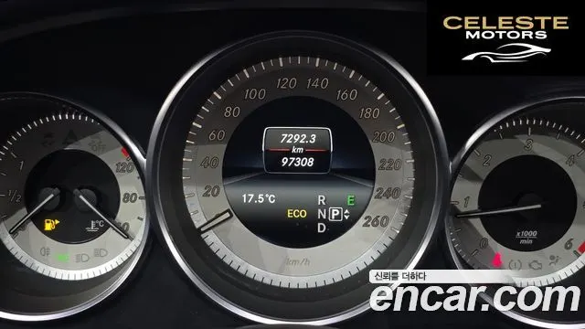 MERCEDES BENZ CLS-Classe W218 CLS250 d 4MATIC 2017 — photo 8 sur 20