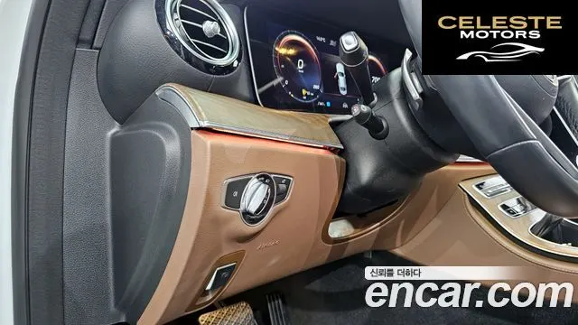MERCEDES BENZ E-Classe W213 E250 Exclusive 2021 — photo 15 sur 20