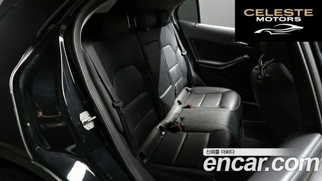 MERCEDES BENZ GLA-Classe X156 GLA220 2019 — photo 16 sur 30