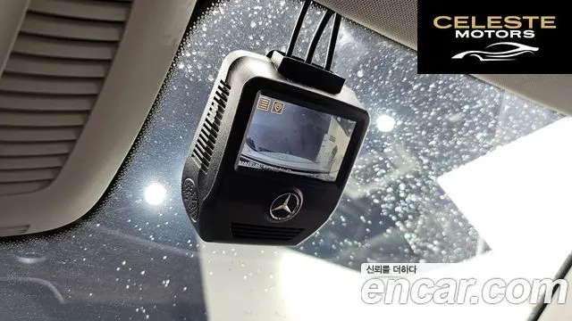 MERCEDES BENZ E-Classe W213 E300 Exclusive 2018 — photo 33 sur 36