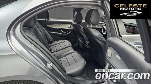 MERCEDES BENZ E-Classe W213 E200 Avantgarde 2018 — photo 24 sur 30