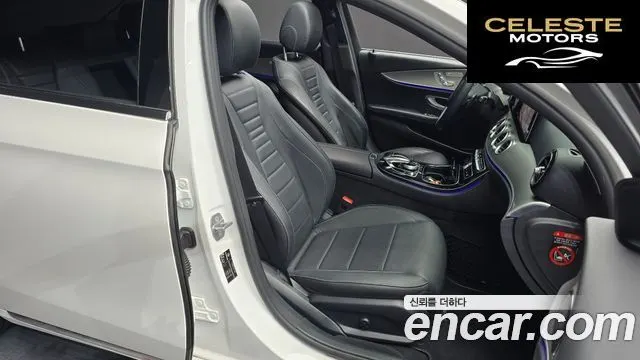 MERCEDES BENZ E-Classe W213 E200 Avantgarde 2018 — photo 18 sur 30