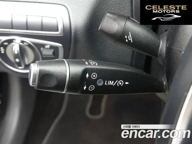 MERCEDES BENZ C-Classe W205 C200 Avantgarde 2017 — photo 14 sur 26