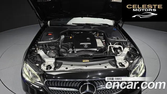 MERCEDES BENZ E-Classe W213 E300 4MATIC Avantgarde 2019 — photo 6 sur 32