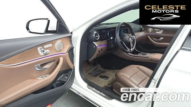 MERCEDES BENZ E-Classe W213 E220d 4MATIC Exclusive 2023 — photo 12 sur 38