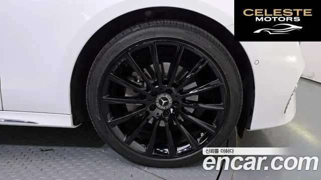 MERCEDES BENZ E-Classe W214 E220d 4MATIC Exclusive 2024 — photo 5 sur 20