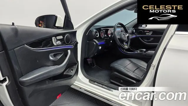 MERCEDES BENZ E-Classe W213 E220d Avantgarde 2017 — photo 10 sur 20