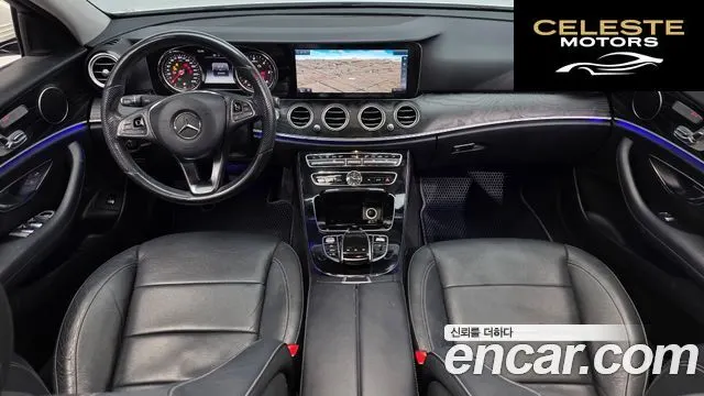 MERCEDES BENZ E-Classe W213 E220d Avantgarde 2017 — photo 7 sur 20