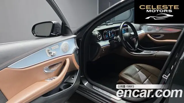MERCEDES BENZ E-Classe W213 E350 4MATIC Avantgarde 2021 — photo 13 sur 37