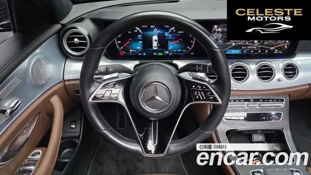 MERCEDES BENZ E-Classe W213 E350 4MATIC Avantgarde 2021 — photo 19 sur 37