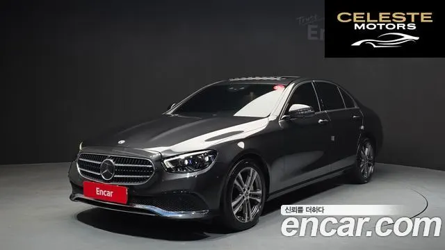 MERCEDES BENZ E-Classe W213 E350 4MATIC Avantgarde 2021 — photo 36 sur 37