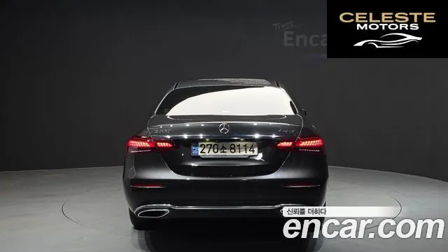 MERCEDES BENZ E-Classe W213 E350 4MATIC Avantgarde 2021 — photo 4 sur 37