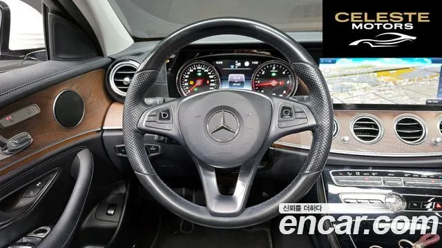 MERCEDES BENZ E-Classe W213 E220d Exclusive 2017 — photo 18 sur 30