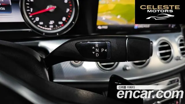 MERCEDES BENZ E-Classe W213 E250 Avantgarde 2020 — photo 12 sur 30