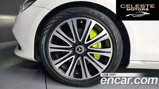 MERCEDES BENZ E-Classe W213 E220d Avantgarde 2017 — photo 5 sur 26