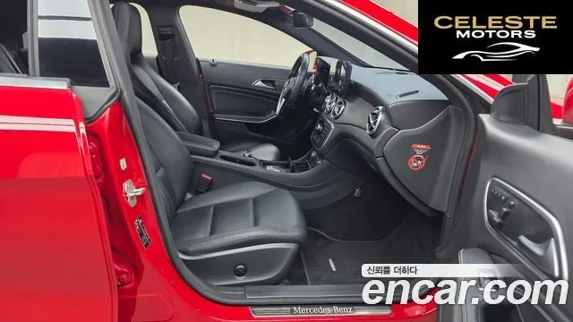 MERCEDES BENZ CLA-Classe C117 CLA200 CDI 2014 — photo 11 sur 20