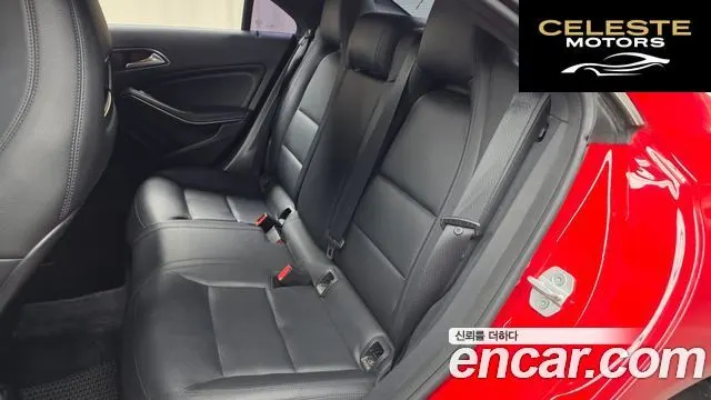 MERCEDES BENZ CLA-Classe C117 CLA200 CDI 2014 — photo 12 sur 20