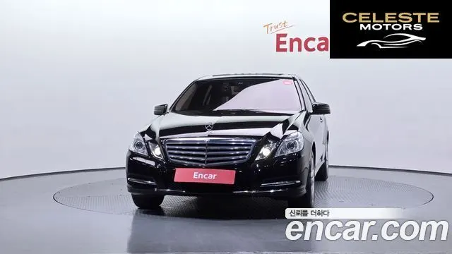 MERCEDES BENZ E-Classe W212 E200 CGI 2013 — photo 3 sur 20