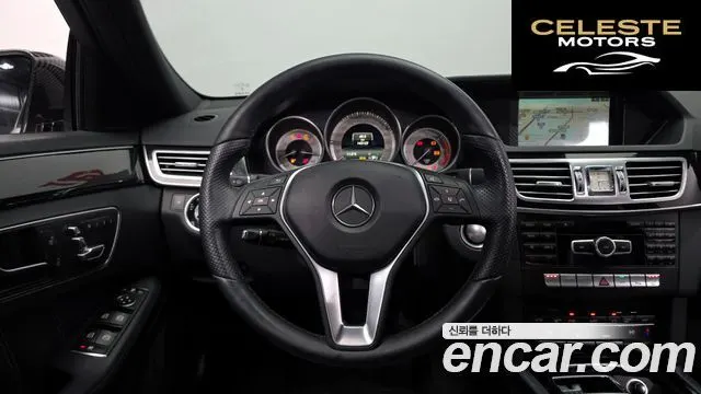 MERCEDES BENZ E-Classe W212 E220 CDI Avantgarde 2014 — photo 13 sur 26