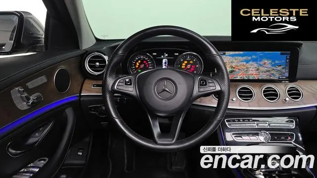 MERCEDES BENZ E-Classe W213 E220d 4MATIC Exclusive 2017 — photo 13 sur 20
