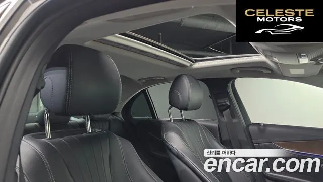 MERCEDES BENZ E-Classe W213 E220d 4MATIC Exclusive 2017 — photo 18 sur 20
