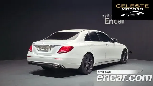 MERCEDES BENZ E-Classe W213 E200 Avantgarde 2018 — photo 2 sur 30