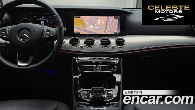 MERCEDES BENZ E-Classe W213 E200 Avantgarde 2018 — photo 25 sur 30