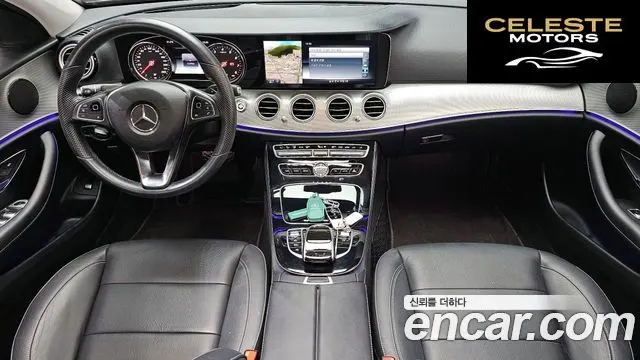 MERCEDES BENZ E-Classe W213 E200 Avantgarde 2017 — photo 24 sur 26
