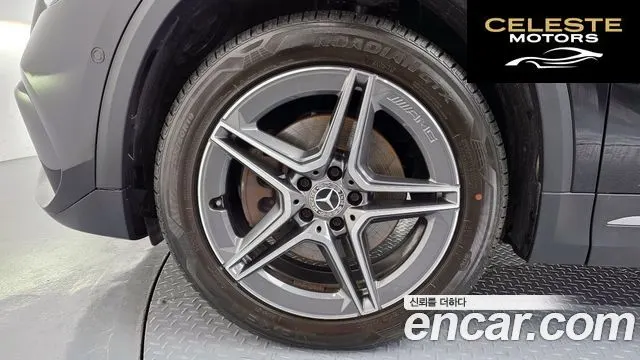 MERCEDES BENZ GLA-Classe H247 GLA250 4MATIC 2021 — photo 5 sur 30