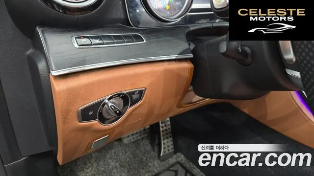 MERCEDES BENZ E-Classe W213 E220d Cabriolet 2019 — photo 17 sur 26