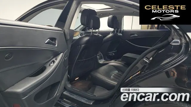 MERCEDES BENZ CLS-Classe W219 CLS350 2010 — photo 10 sur 32