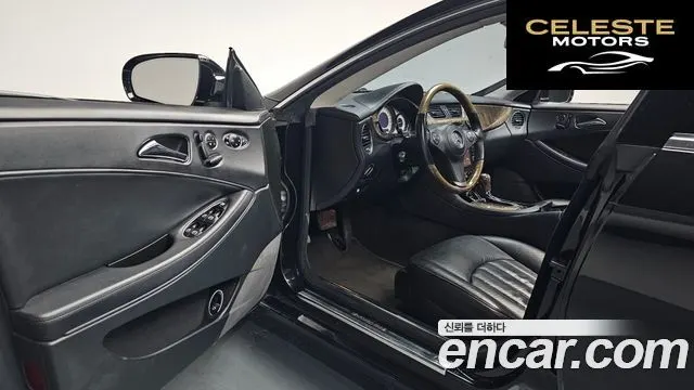 MERCEDES BENZ CLS-Classe W219 CLS350 2010 — photo 9 sur 32
