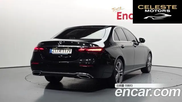 MERCEDES BENZ E-Classe W213 E250 Avantgarde 2023 — photo 2 sur 20