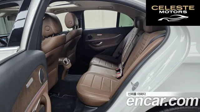 MERCEDES BENZ E-Classe W213 E300 Exclusive 2018 — photo 12 sur 20
