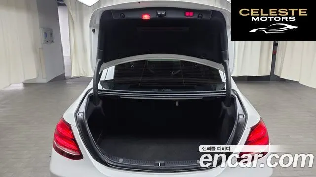 MERCEDES BENZ E-Classe W213 E300 Exclusive 2018 — photo 20 sur 20