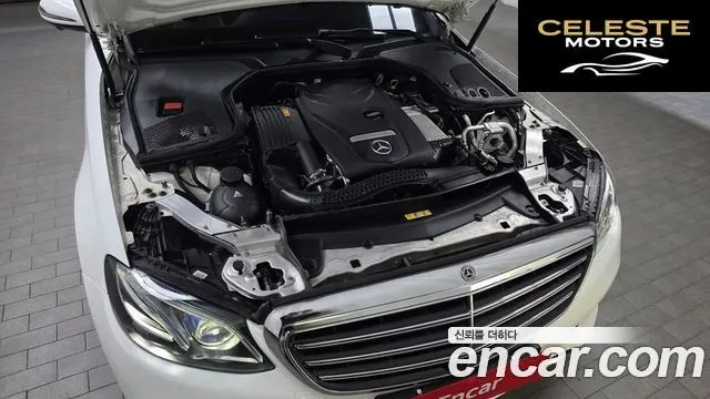 MERCEDES BENZ E-Classe W213 E300 Exclusive 2018 — photo 6 sur 20