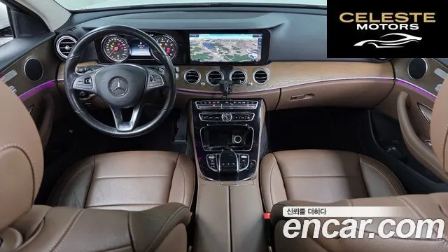 MERCEDES BENZ E-Classe W213 E300 Exclusive 2018 — photo 7 sur 20