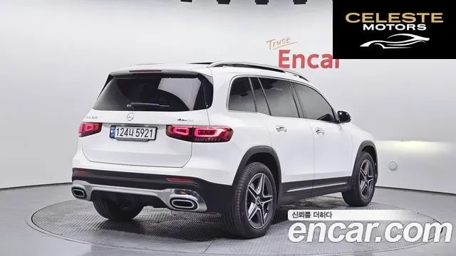 MERCEDES BENZ GLB-Classe X247 GLB250 4MATIC 2021 — photo 2 sur 20