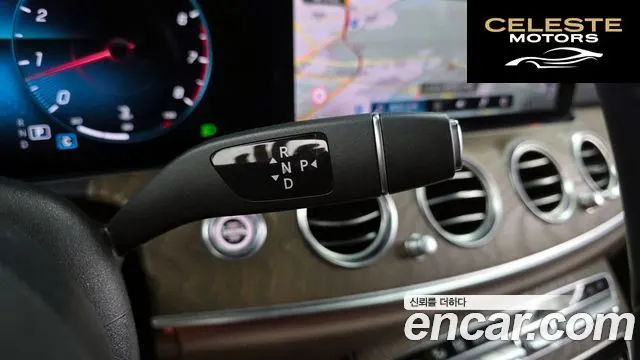 MERCEDES BENZ E-Classe W213 E250 Exclusive 2021 — photo 9 sur 20