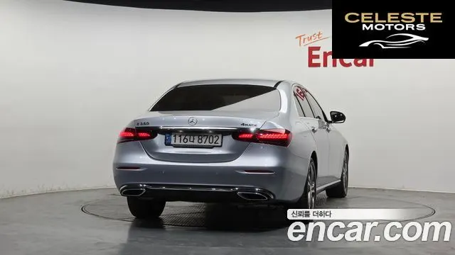 MERCEDES BENZ E-Classe W213 E350 4MATIC Avantgarde 2022 — photo 4 sur 20