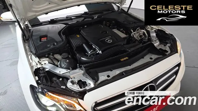 MERCEDES BENZ E-Classe W213 E250 Avantgarde 2020 — photo 5 sur 31