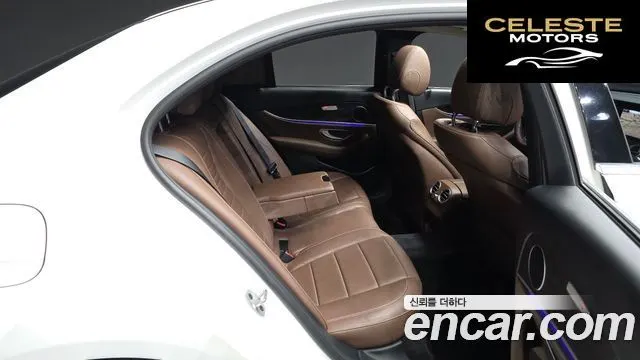 MERCEDES BENZ E-Classe W213 E220d Avantgarde 2019 — photo 12 sur 20