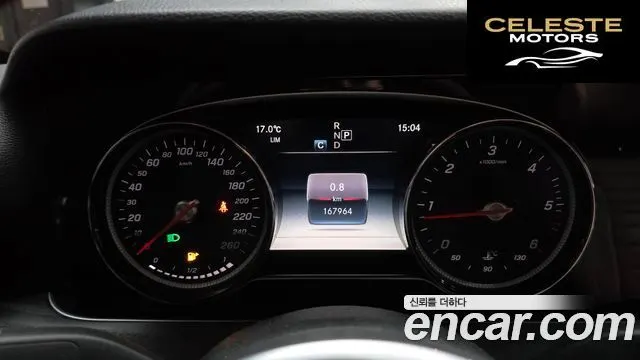 MERCEDES BENZ E-Classe W213 E220d Avantgarde 2019 — photo 8 sur 20